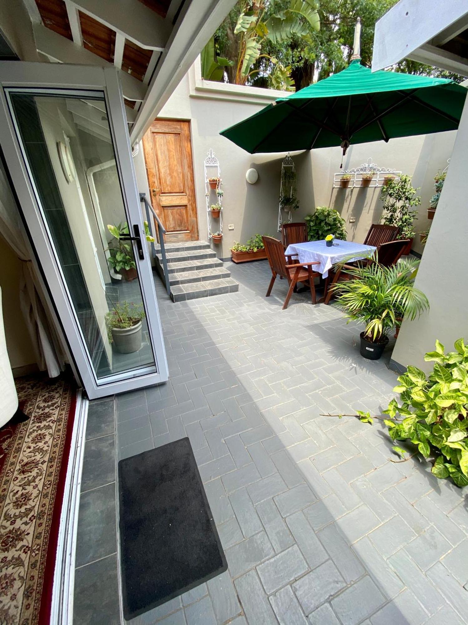 Waterkloof Guest House Pretoria Exterior foto